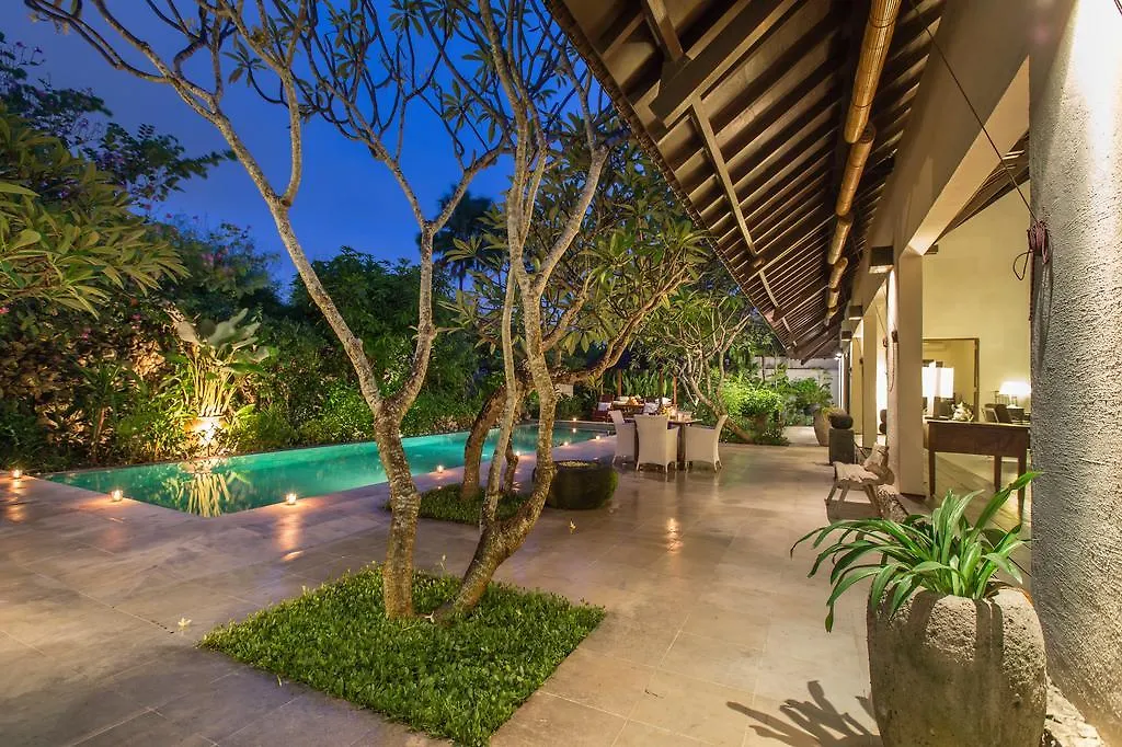 Villa Roku By Nagisa Bali Seminyak Indonesien